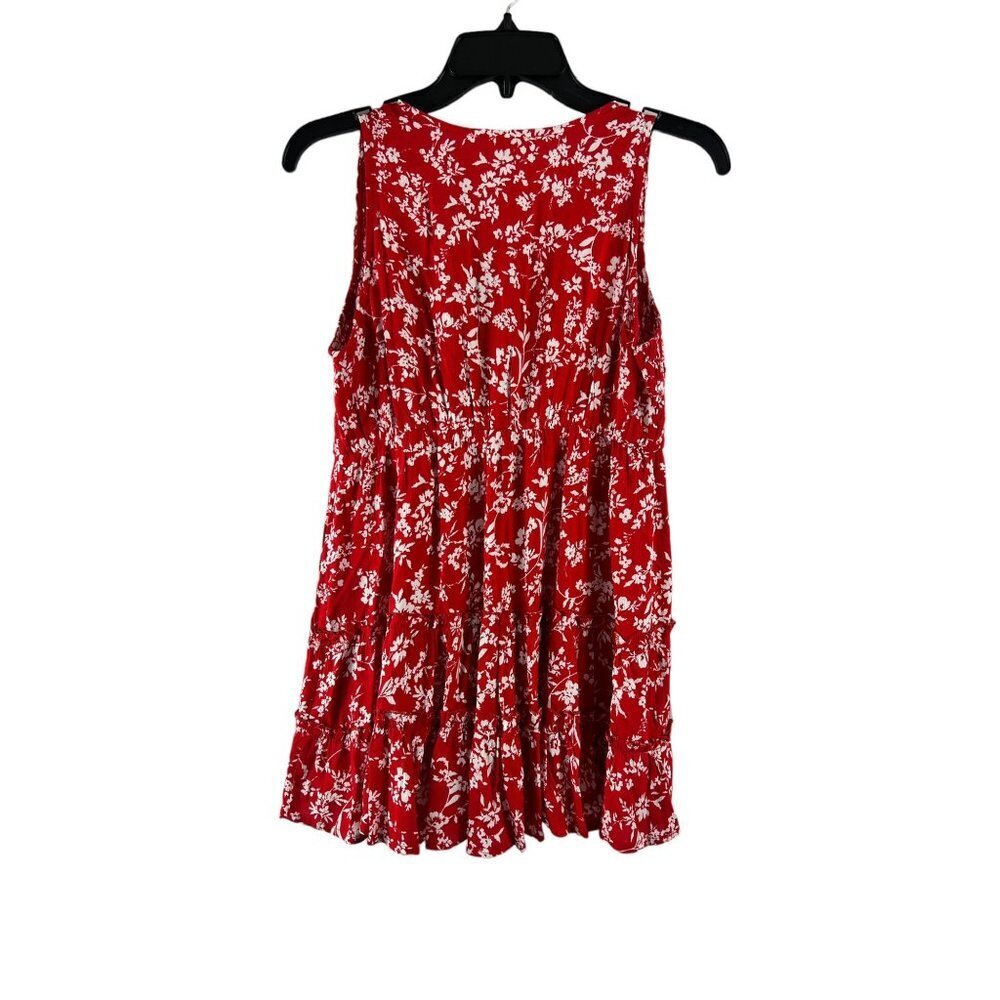 Baevely Women's Red Sleeveless Top - Picture 2 of 6